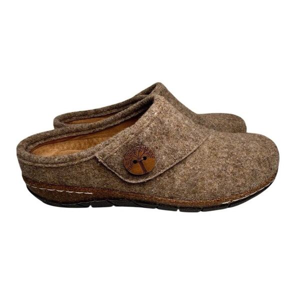 Earth Ezra Clogs Women’s Comfort Recycled Wool Brown Round Toe Casual 7 M Shoes - Picture 1 of 15